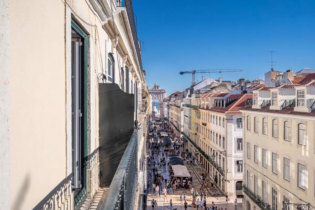 Lovely 2 Bed Apt In The Heart Of Lisbon With Ac Apartment