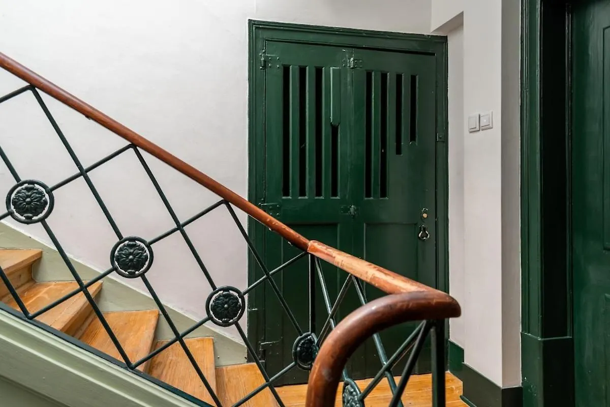 Apartment Lovely 2 Bed Apt In The Heart Of Lisbon With Ac Portugal