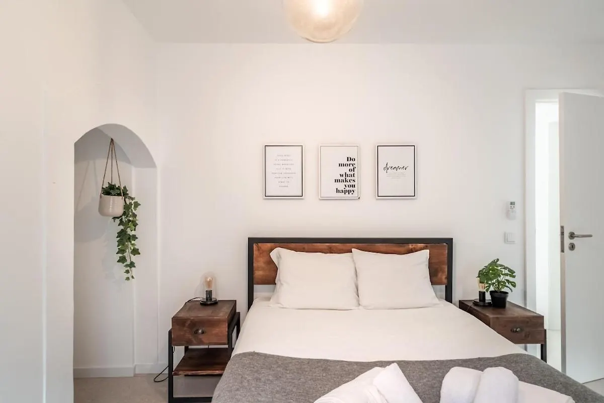Lovely 2 Bed Apt In The Heart Of Lisbon With Ac