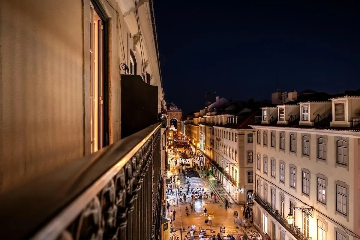 Apartment Lovely 2 Bed Apt In The Heart Of Lisbon With Ac