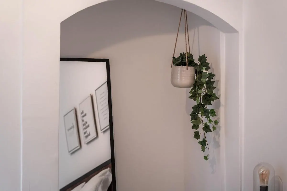 Lovely 2 Bed Apt In The Heart Of Lisbon With Ac 0*,