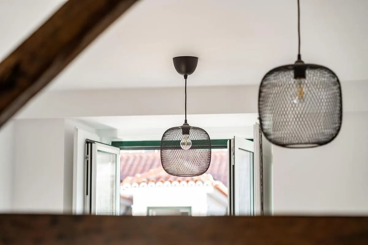 Apartment Lovely 2 Bed Apt In The Heart Of Lisbon With Ac