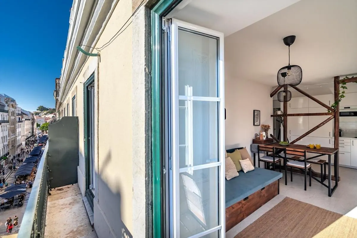 Lovely 2 Bed Apt In The Heart Of Lisbon With Ac Apartment
